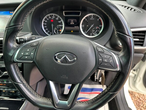 Used Infiniti Q30 2016 for sale - 75088903: Photo 32