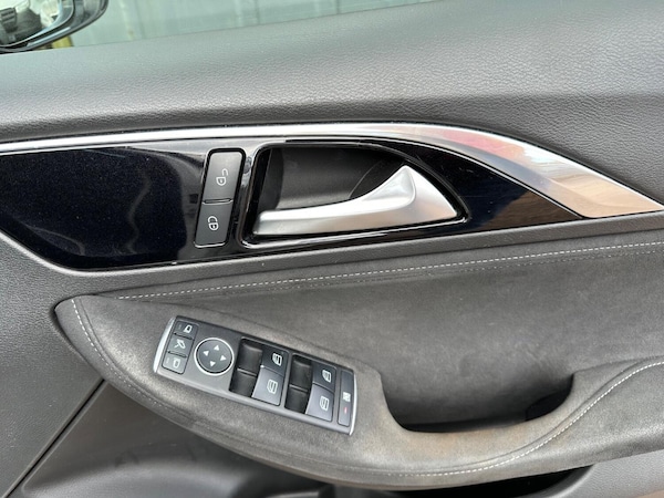 Used Infiniti Q30 2016 for sale - 75088903: Photo 36