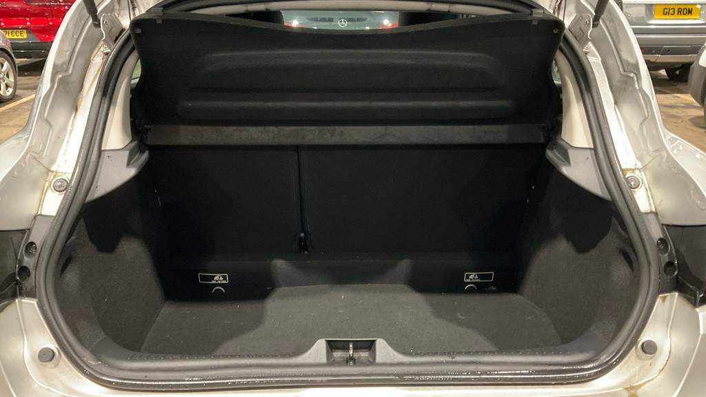 Used Renault Clio 2017 for sale - 77014815: Photo 17