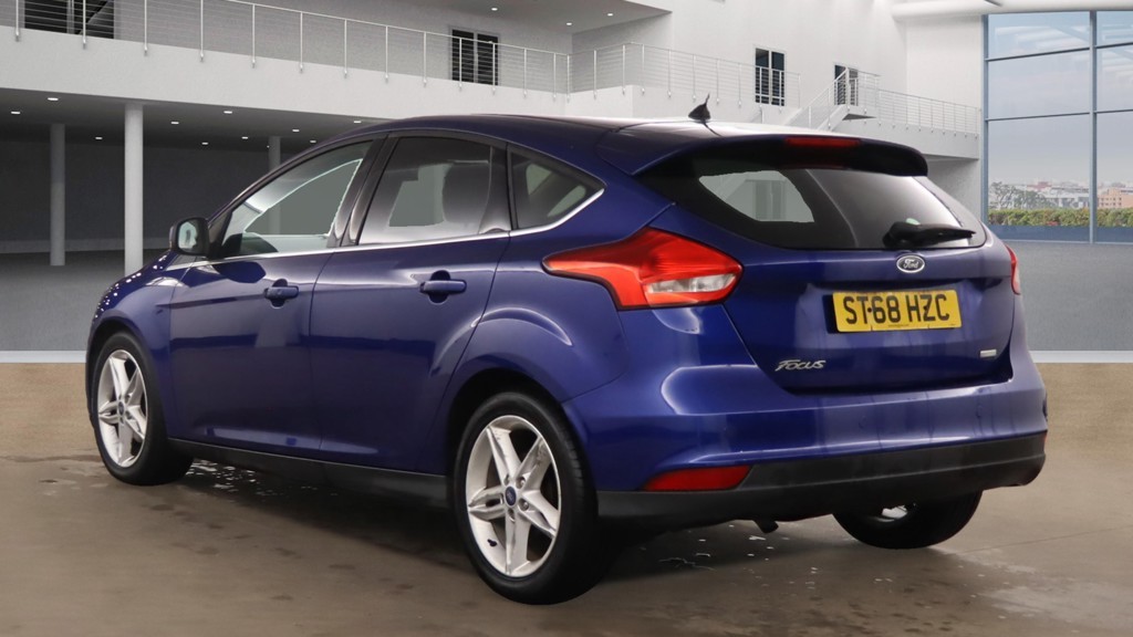 Used Ford Focus 2018 for sale - 76363068: Photo 3