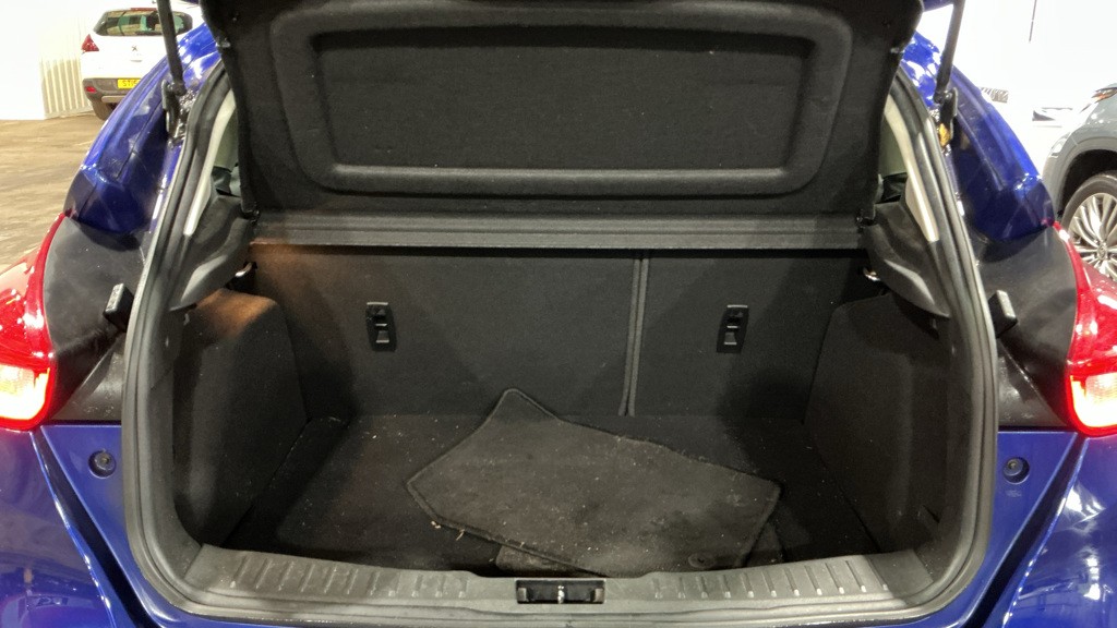 Used Ford Focus 2018 for sale - 76363068: Photo 7