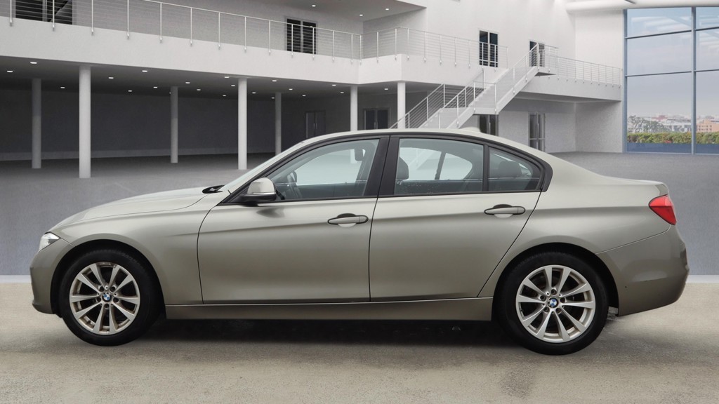 Used BMW 3 Series 2017 for sale - 77313970: Photo 6