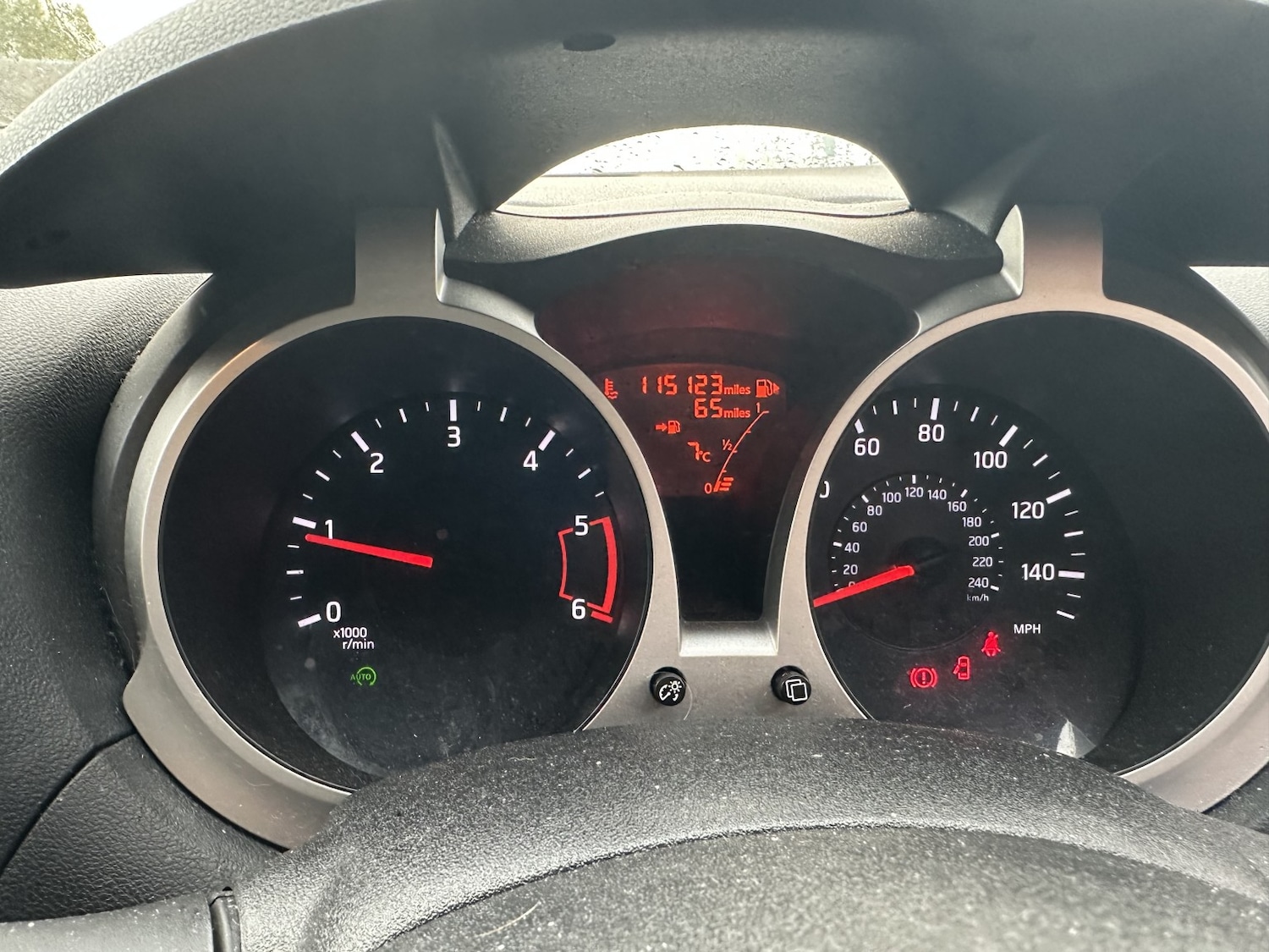 Used Nissan Juke 2014 for sale - 76758854: Photo 19