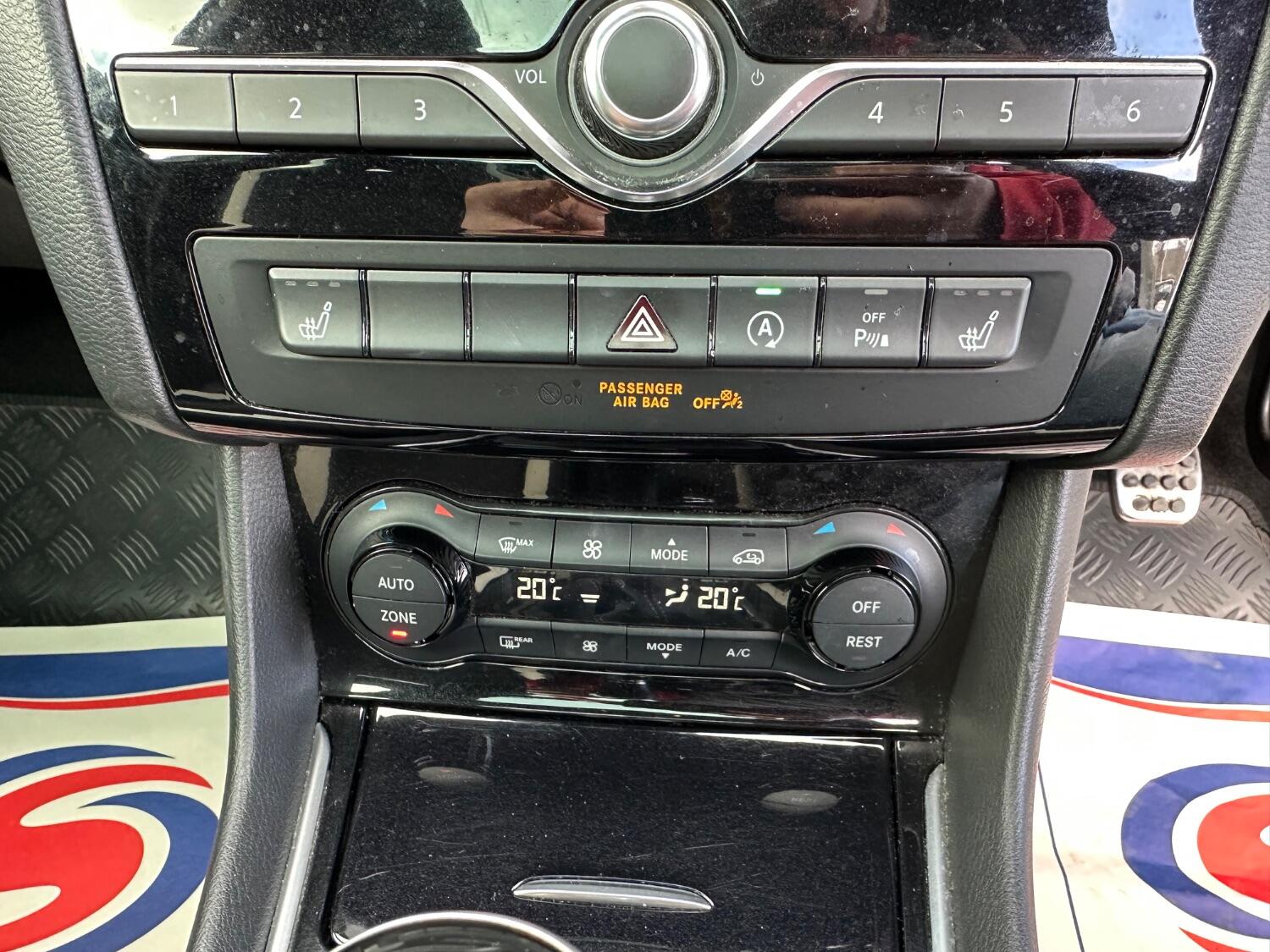 Used Infiniti Q30 2016 for sale - 76794538: Photo 29