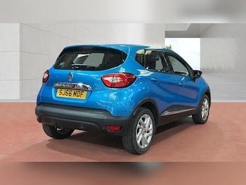 Used Renault Captur 2016 for sale - 78469643: Photo