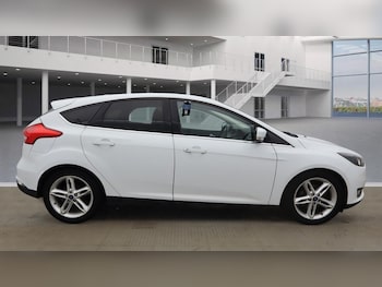 Used Ford Focus 2016 for sale - 75543447: Photo