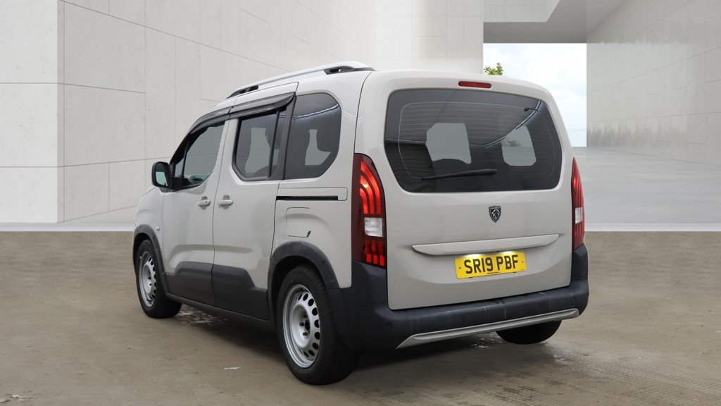 Used Peugeot Rifter 2019 for sale - 78219571: Photo 3