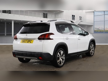 Used Peugeot 2008 2017 for sale - 76670787: Photo