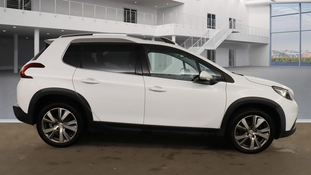 Used Peugeot 2008 2017 for sale - 76670787: Photo 5