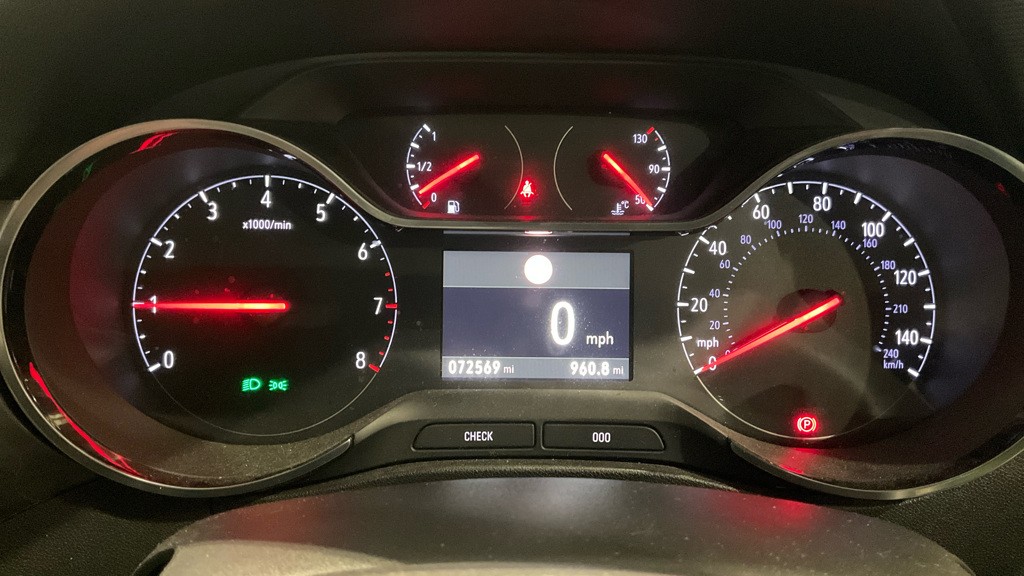 Used Vauxhall Crossland X 2018 for sale - 77977077: Photo 10