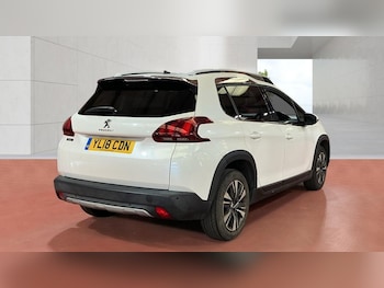 Used Peugeot 2008 2018 for sale - 79162205: Photo