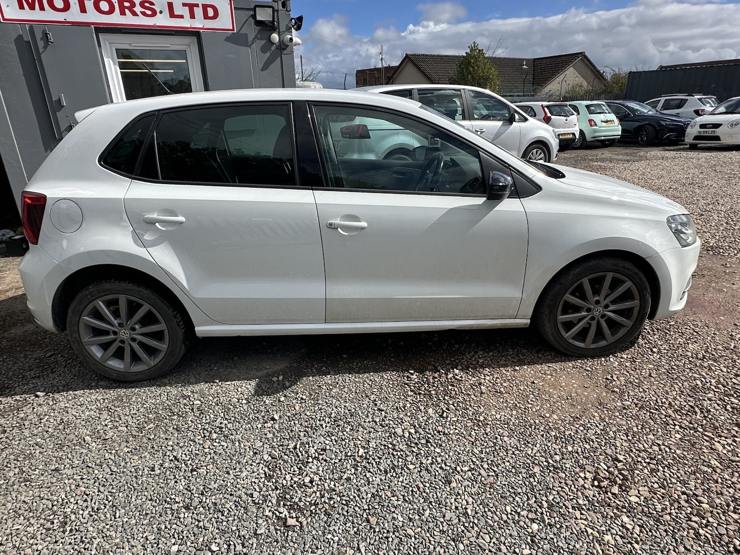 Used Volkswagen Polo 2015 for sale - 78219584: Photo 14