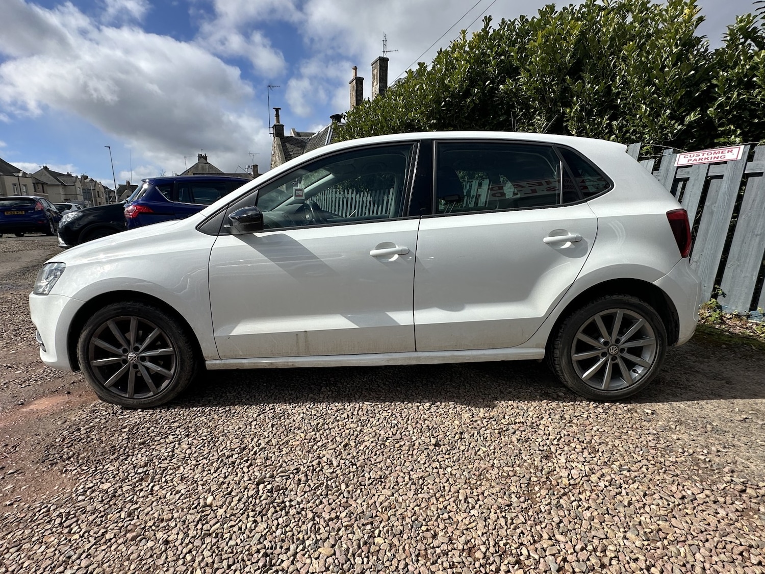 Used Volkswagen Polo 2015 for sale - 78219584: Photo 7