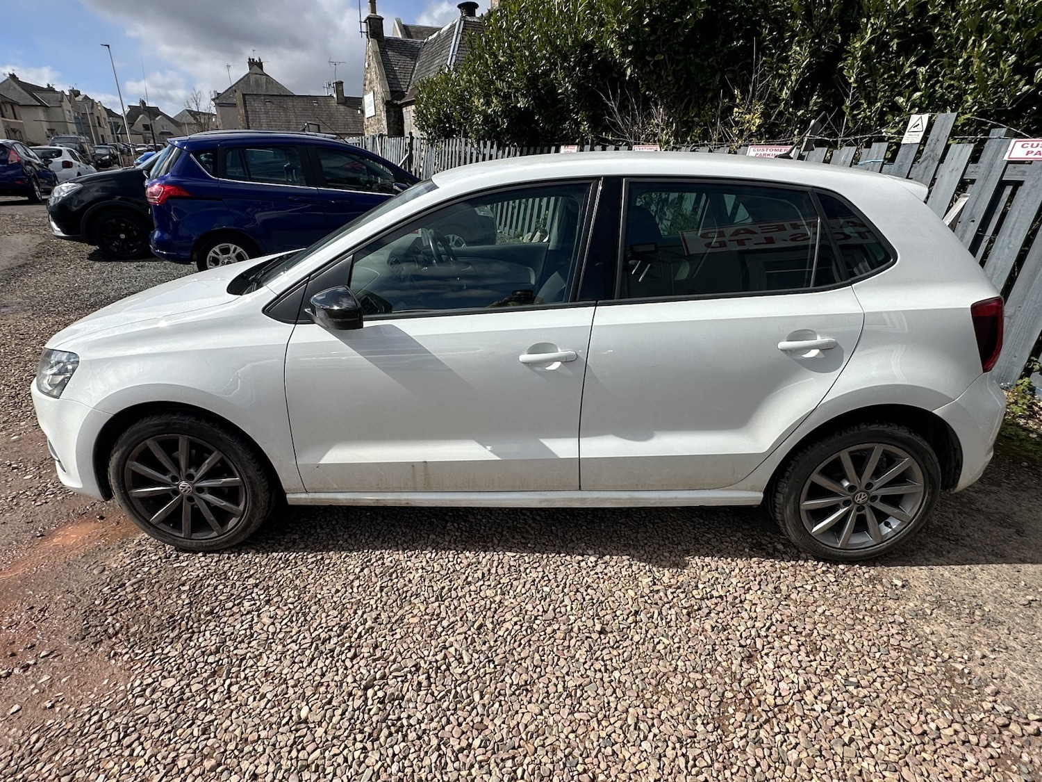 Used Volkswagen Polo 2015 for sale - 78219584: Photo 8