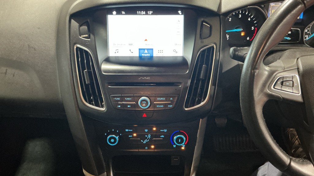 Used Ford Focus 2017 for sale - 76571196: Photo 11