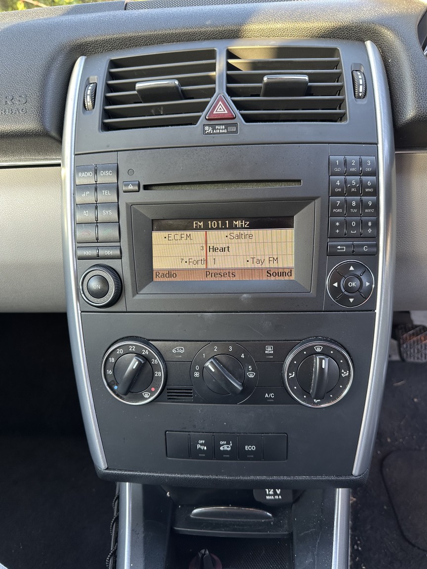 Used Mercedes-Benz B Class 2010 for sale - 77014819: Photo 20