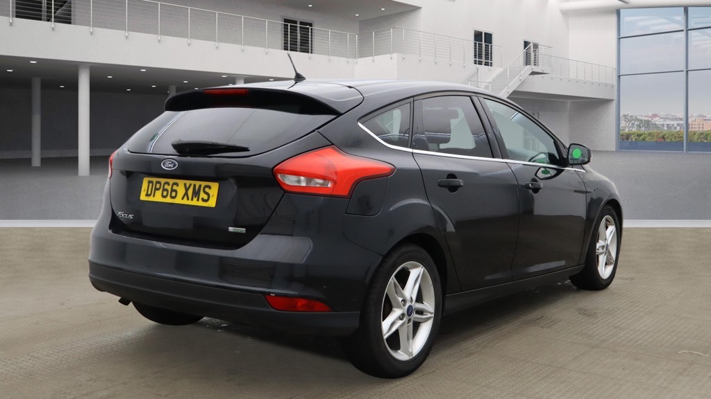Used Ford Focus 2016 for sale - 77225172: Photo 4