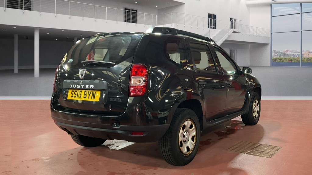 Used Dacia Duster 2016 for sale - 76376870: Photo 4
