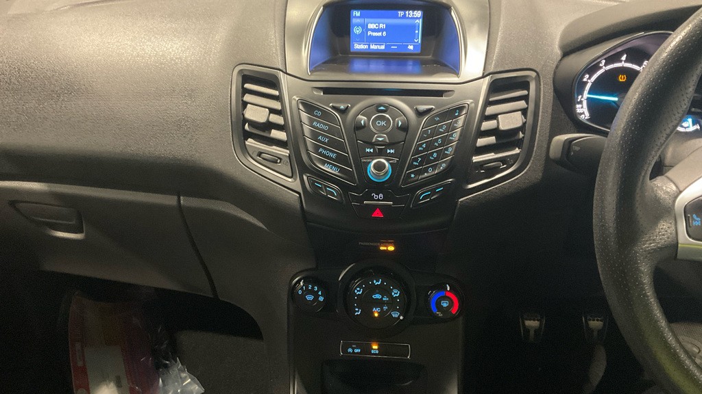 Used Ford Fiesta 2016 for sale - 76935340: Photo 11