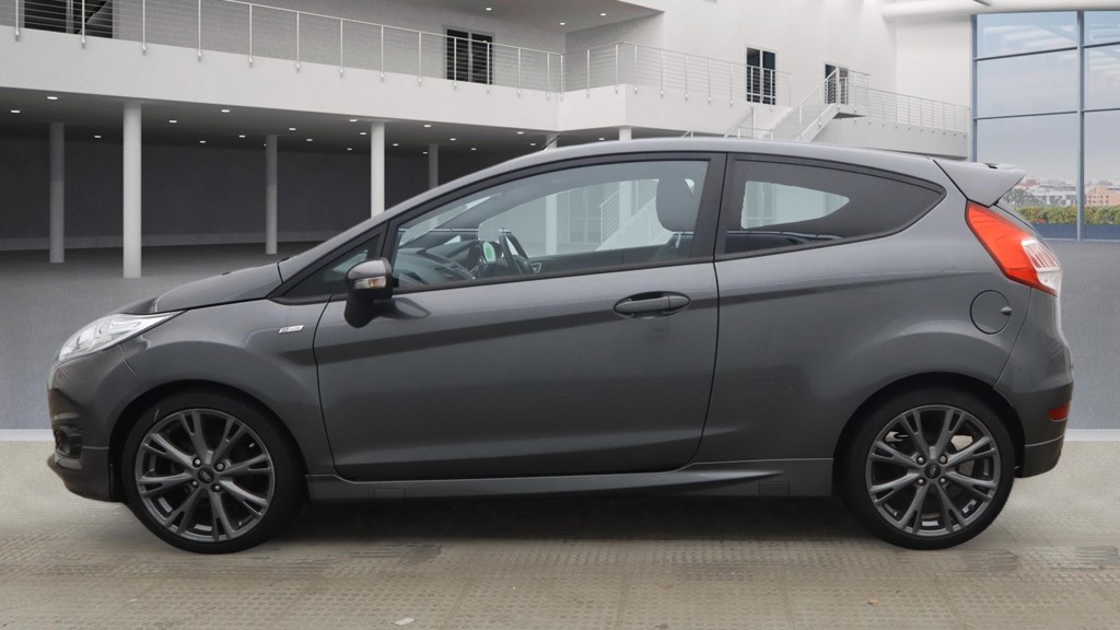 Used Ford Fiesta 2016 for sale - 76935340: Photo 6