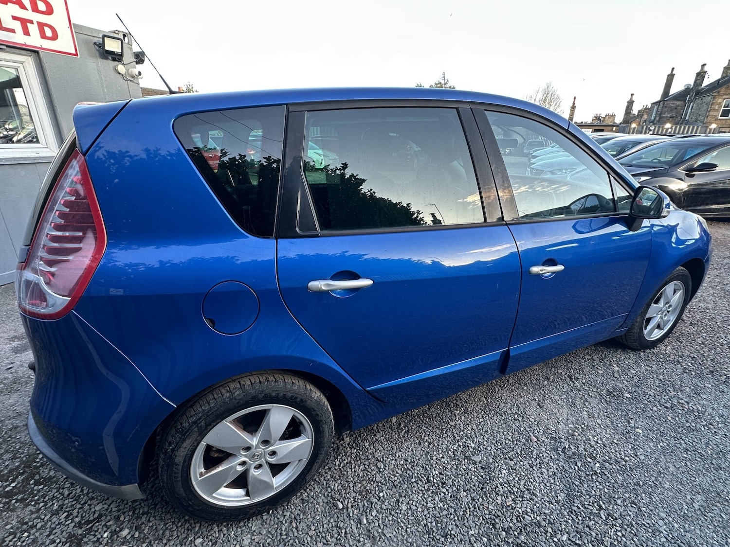 Used Renault Scenic 2011 for sale - 77807232: Photo 14