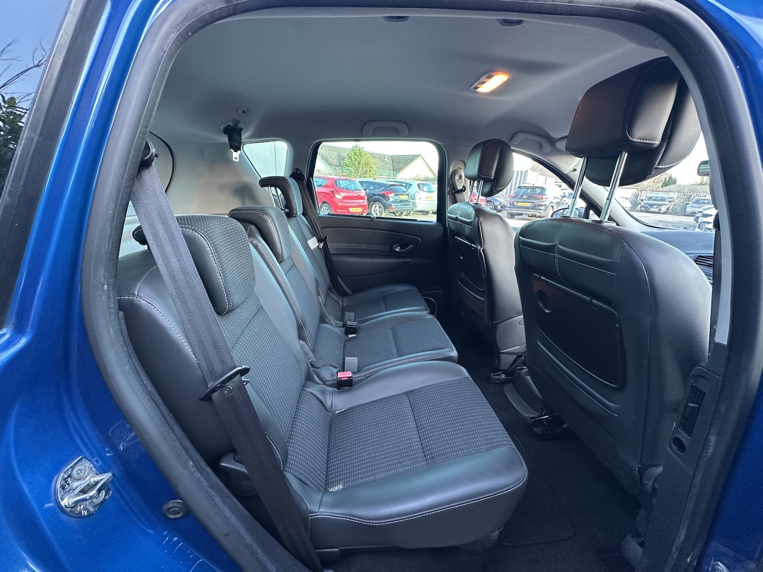 Used Renault Scenic 2011 for sale - 77807232: Photo 23