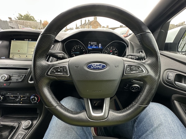 Used Ford Focus 2017 for sale - 76093644: Photo 20