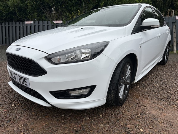 Used Ford Focus 2017 for sale - 76093644: Photo 8