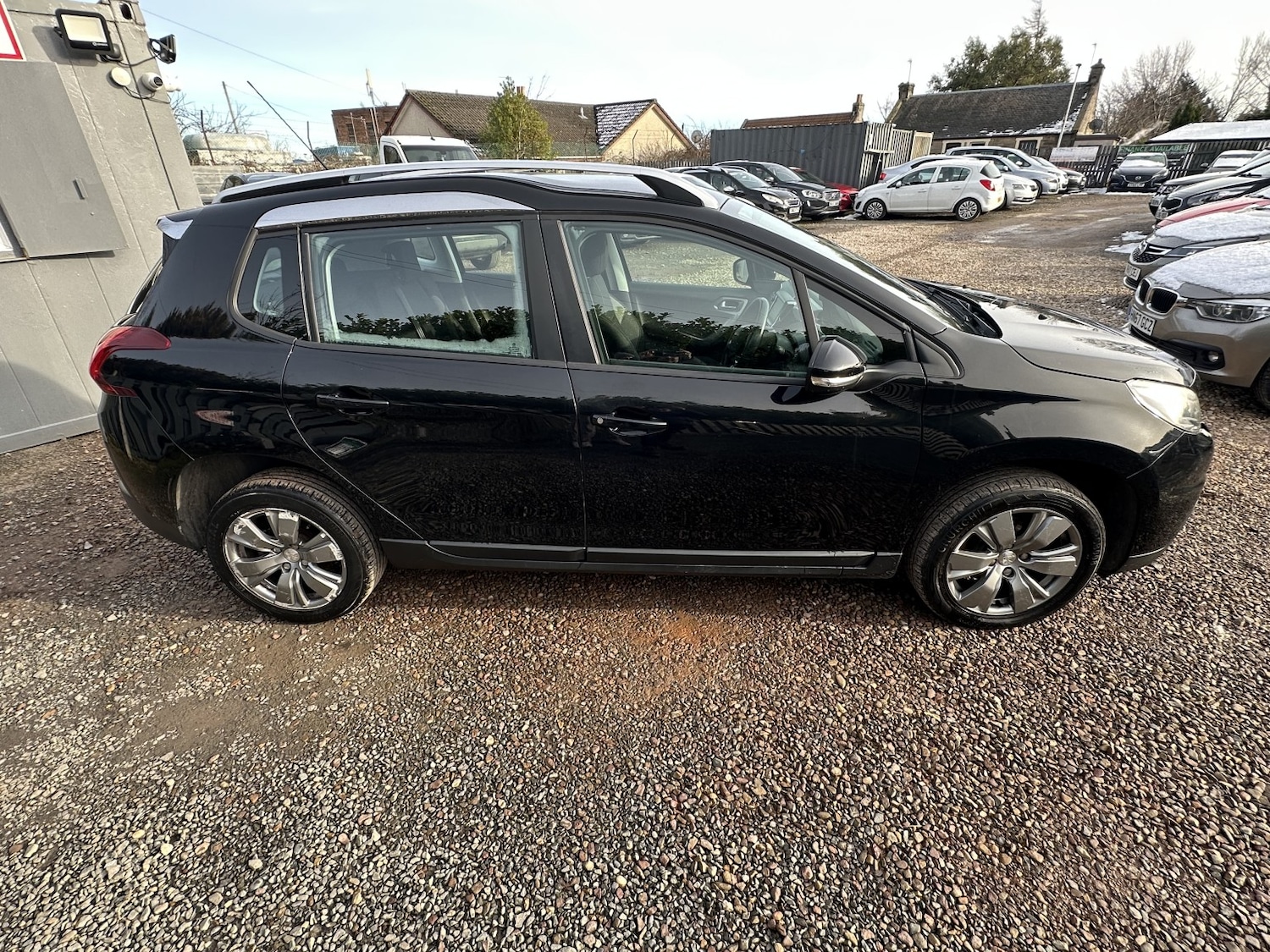 Used Peugeot 2008 2017 for sale - 77096881: Photo 15