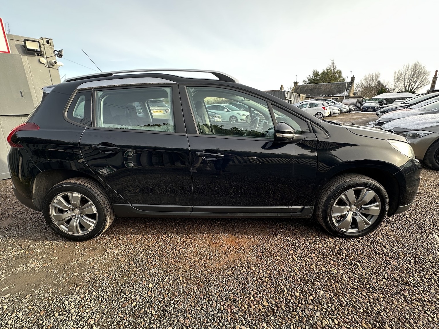 Used Peugeot 2008 2017 for sale - 77096881: Photo 16