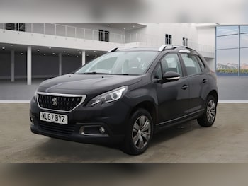Used Peugeot 2008 2017 for sale - 77096881: Photo