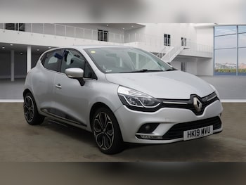 Used Renault Clio 2019 for sale - 76497463: Photo