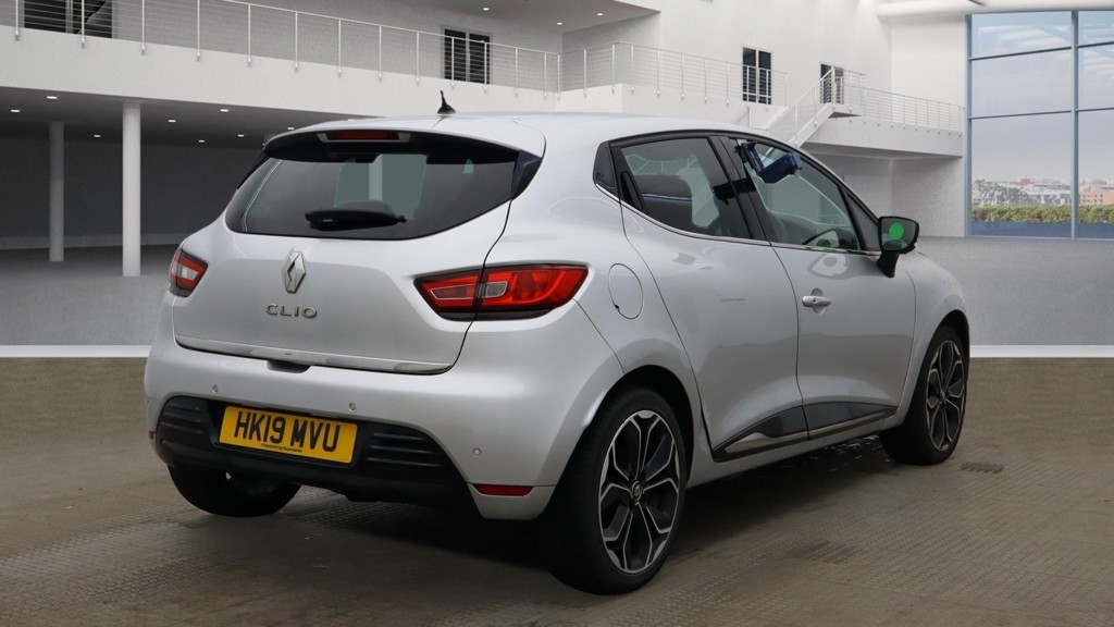 Used Renault Clio 2019 for sale - 76497463: Photo 4