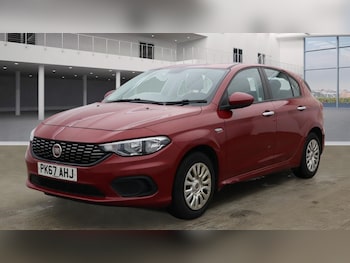 2017 - 1.4 Tipo Hatchback 1.4 95hp Easy 5-Door