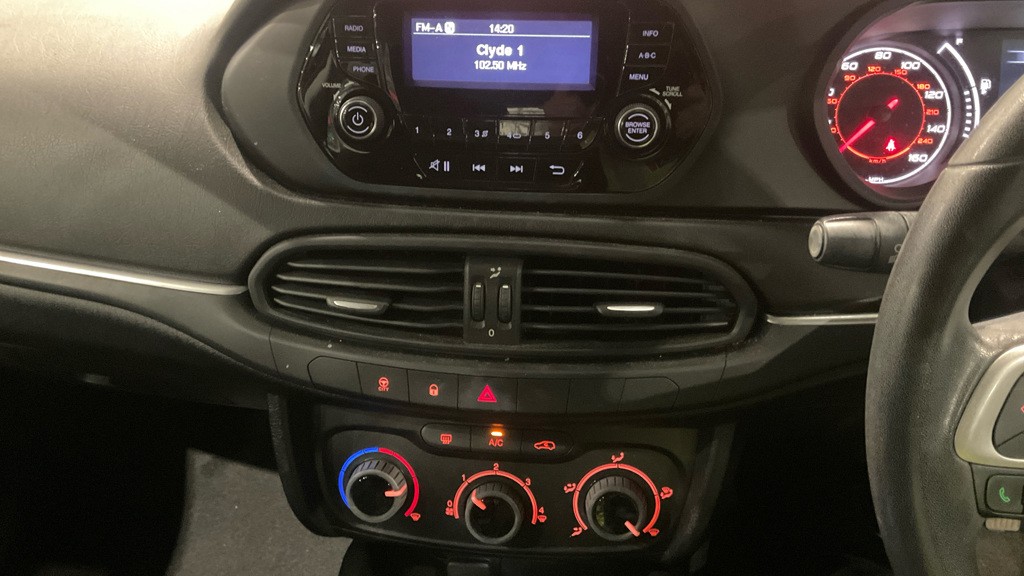 Used Fiat Tipo 2017 for sale - 76178972: Photo 23