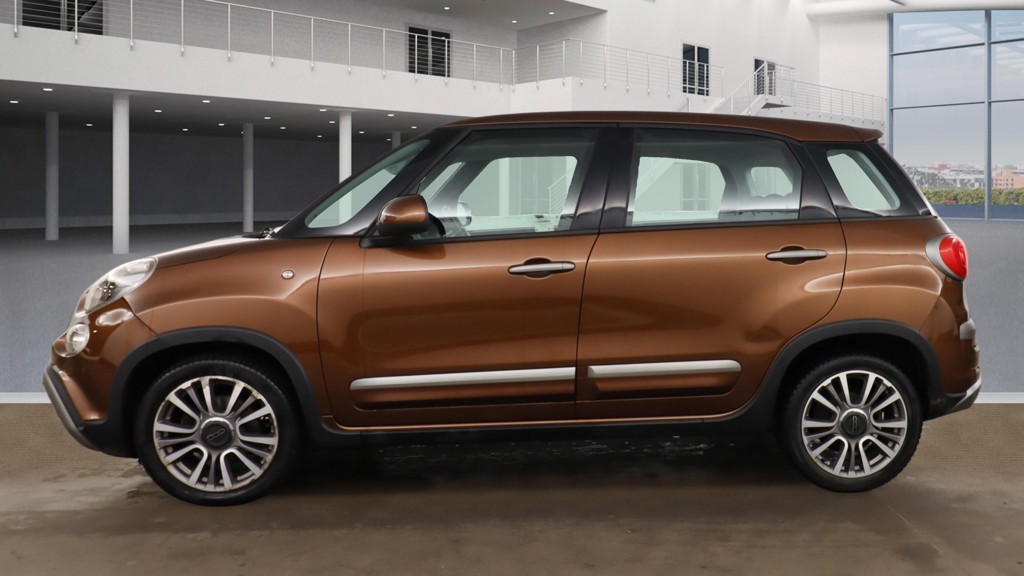 Used Fiat 500L 2017 for sale - 77241885: Photo 6