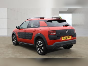 Used Citroen C4 Cactus 2018 for sale - 78932378: Photo