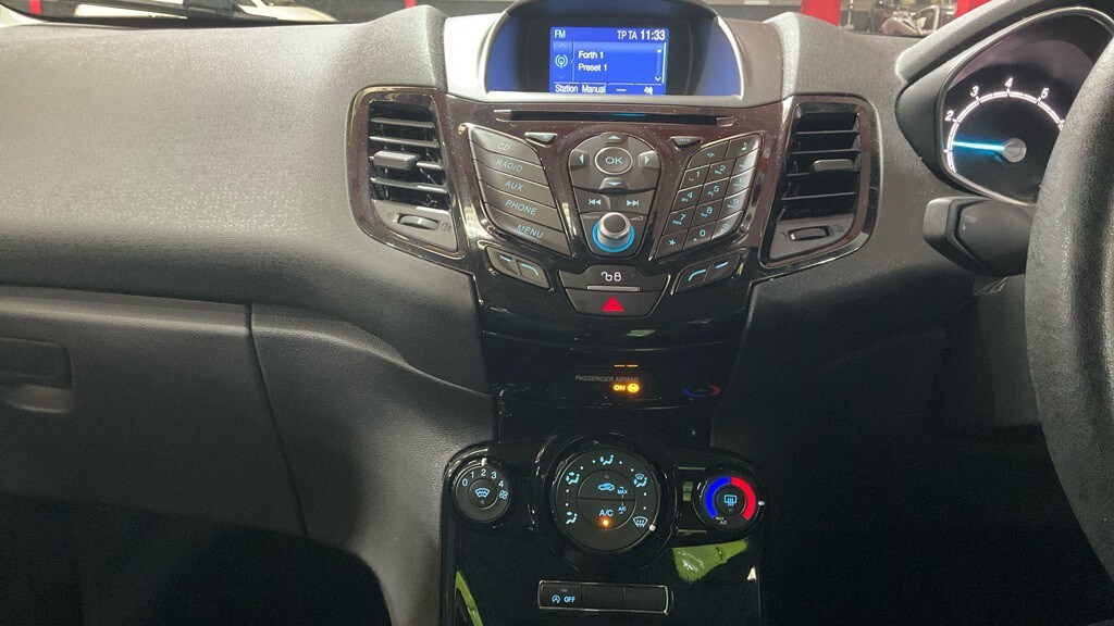 Used Ford Fiesta 2016 for sale - 77897817: Photo 11