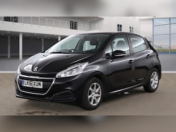 Used Peugeot 208 2016 for sale - 76120320: Photo