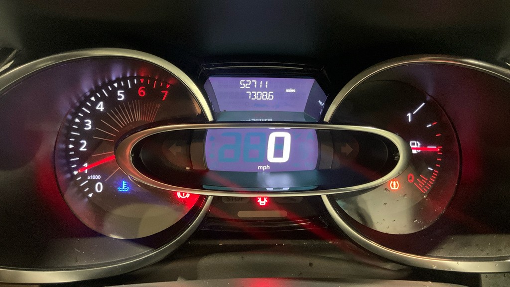 Used Renault Clio 2016 for sale - 76445984: Photo 10