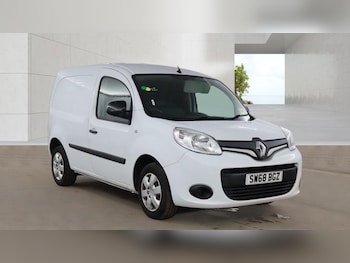Used Renault Kangoo 2018 for sale - 79379131: Photo