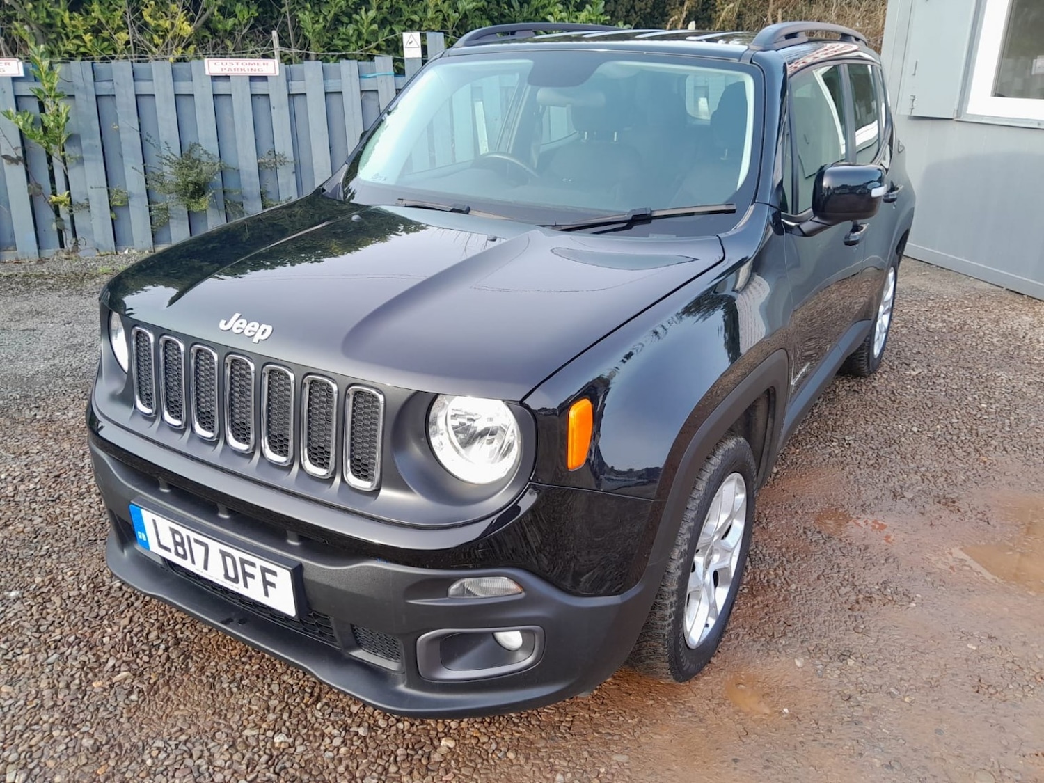 Used Jeep Renegade 2017 for sale - 77991609: Photo 4