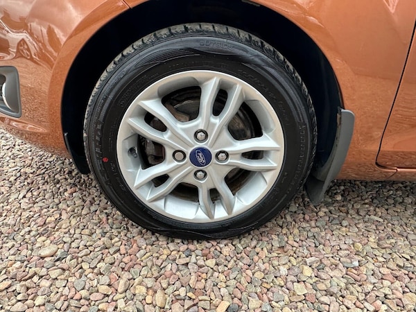 Used Ford Fiesta 2016 for sale - 76246094: Photo 24
