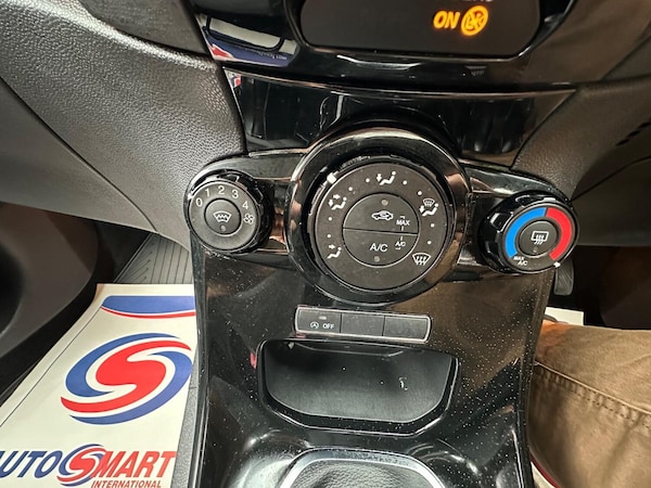 Used Ford Fiesta 2016 for sale - 76246094: Photo 31