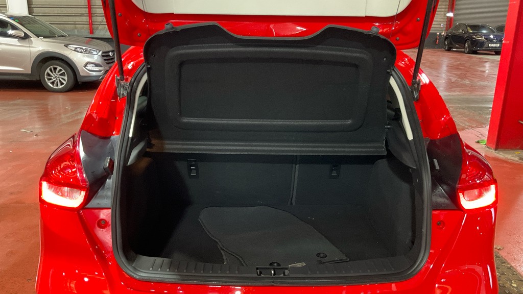 Used Ford Focus 2018 for sale - 77395178: Photo 7