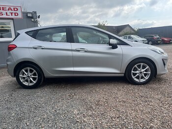 Used Ford Fiesta 2017 for sale - 78553680: Photo