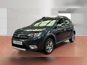 Used Dacia Sandero Stepway 2019 for sale - 79379135: Photo