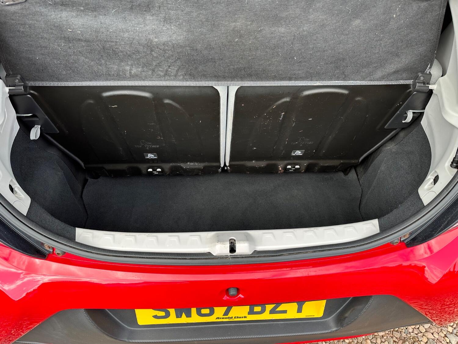 Used Toyota AYGO 2017 for sale - 76794540: Photo 21