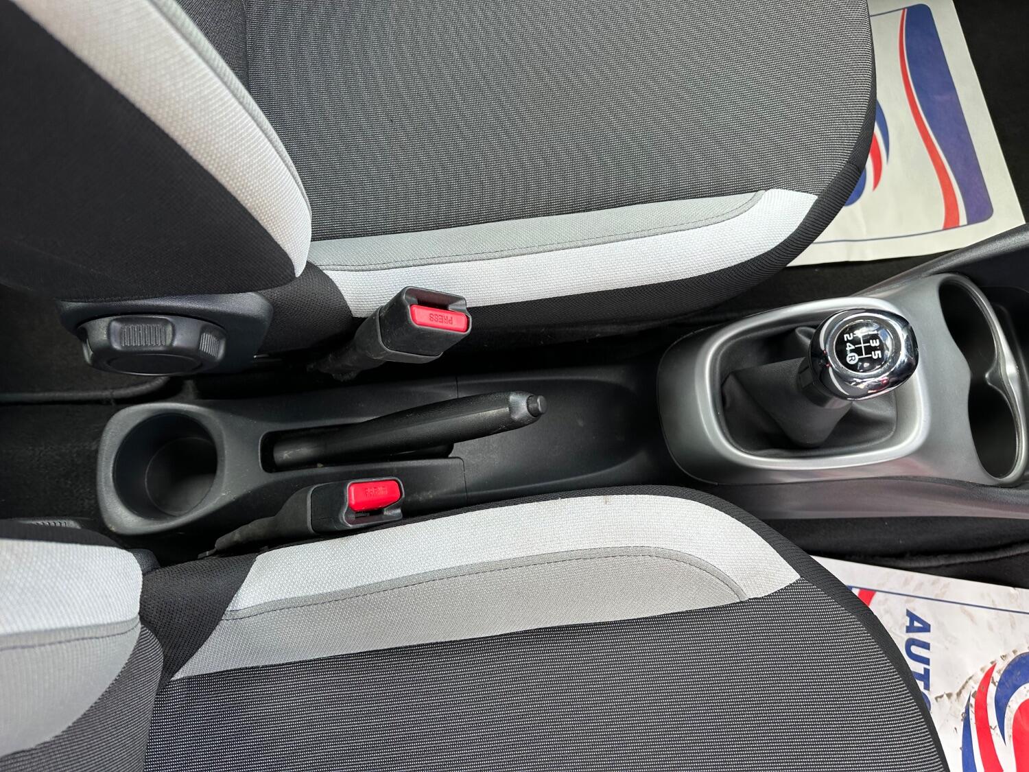 Used Toyota AYGO 2017 for sale - 76794540: Photo 27