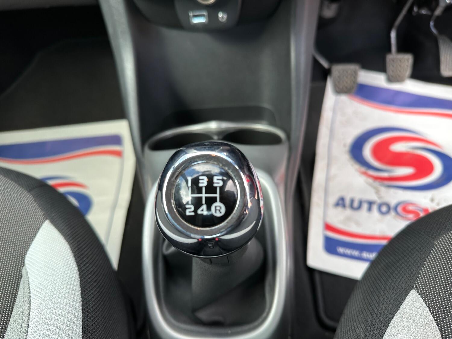 Used Toyota AYGO 2017 for sale - 76794540: Photo 28